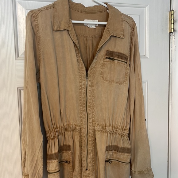 By Anthropologie Ivy Utility Romper - Picture 6 of 11